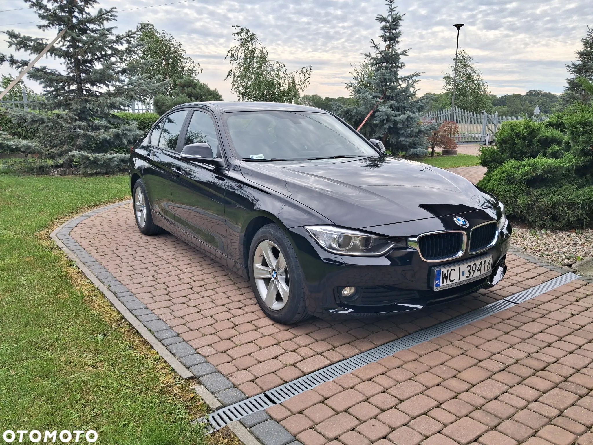 BMW Seria 3 - 1