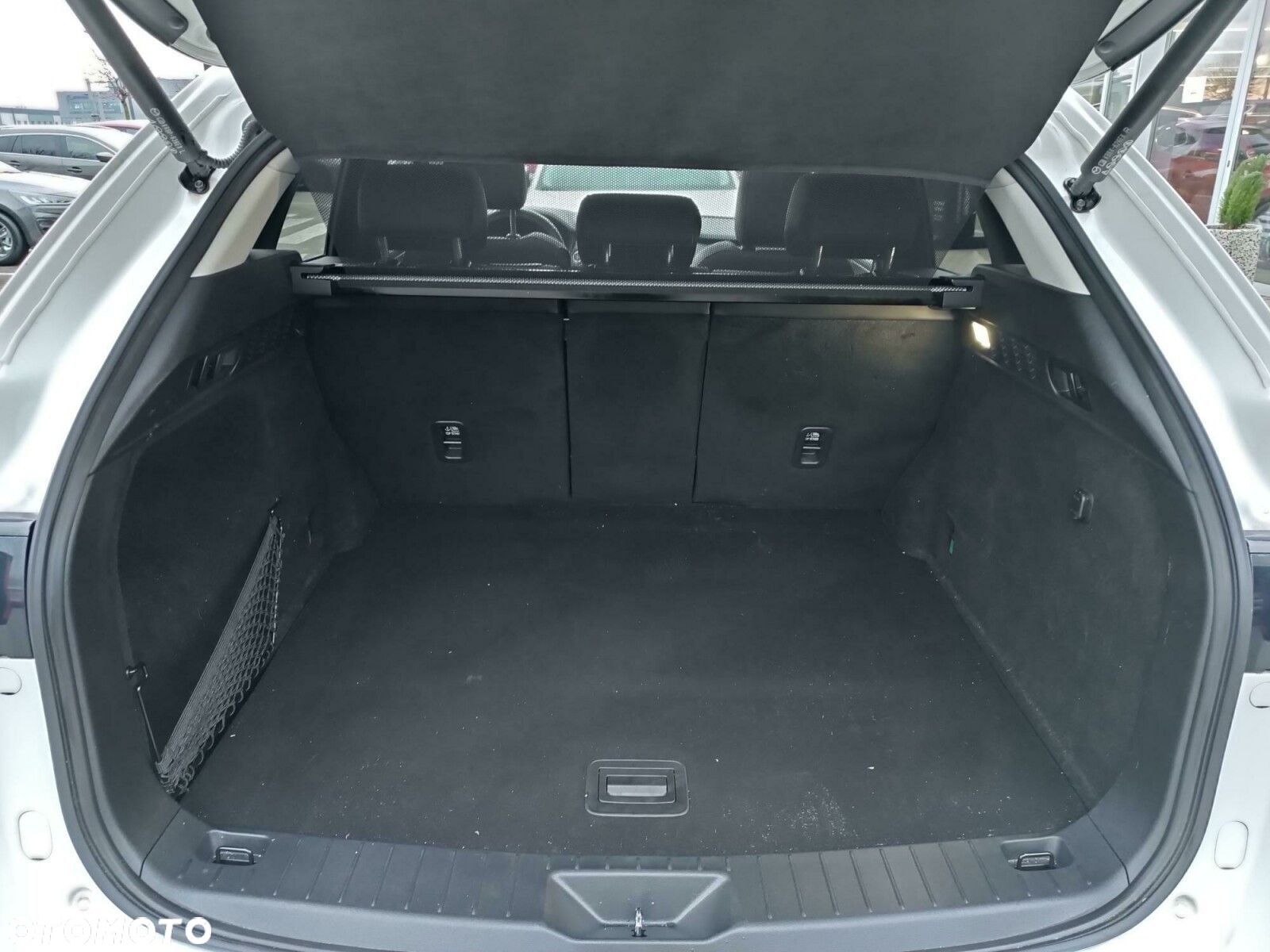 Mazda CX-60 - 10