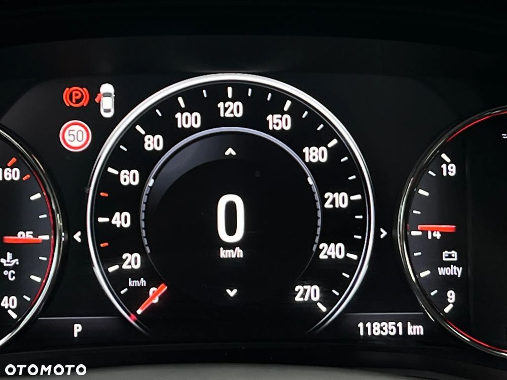 Opel Insignia - 23