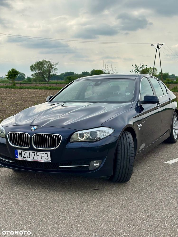 BMW Seria 5 520d - 7