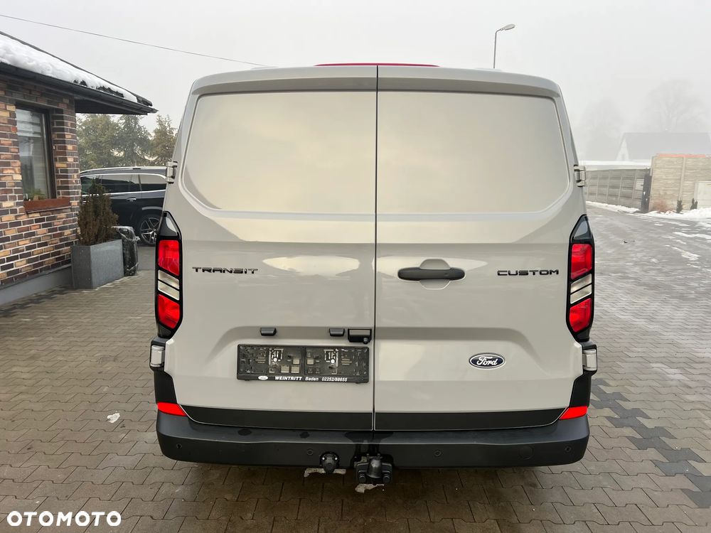 Ford Transit Custom - 4