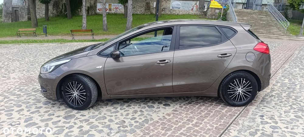 Kia Ceed 1.4 CVVT Attract - 6