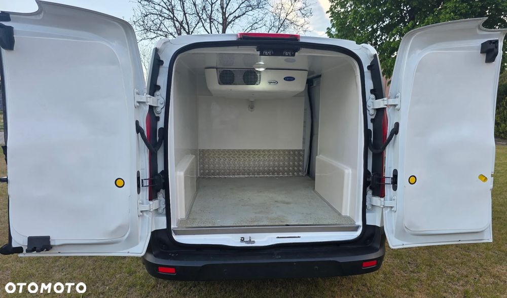 Ford Transit Connect - 8