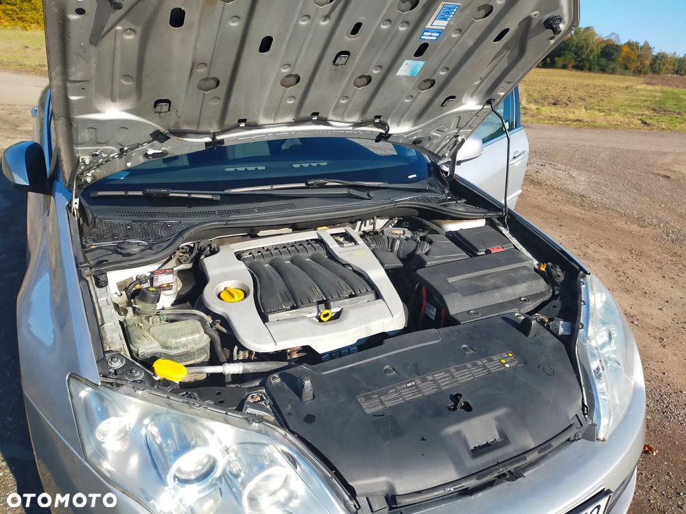 Renault Laguna Grandtour 2.0 16V 140 Expression - 13