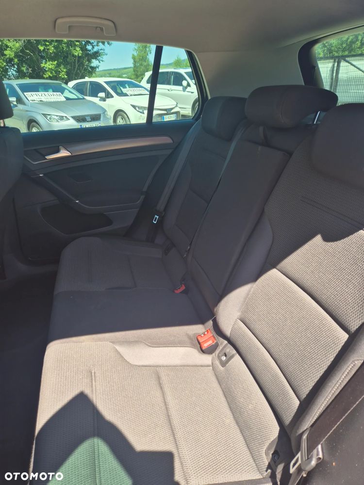 Volkswagen Golf 1.5 TSI BlueMotion ACT Comfortline - 21