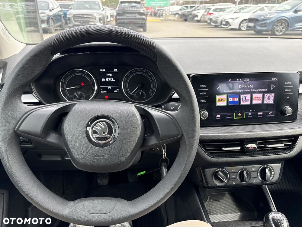 Skoda Fabia 1.0 Ambition - 13