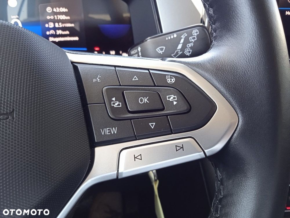 Volkswagen T-Roc 1.5 TSI Life DSG - 18