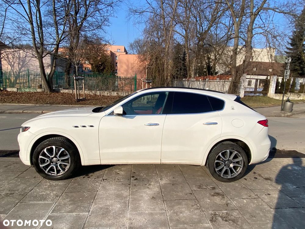 Maserati Levante - 22