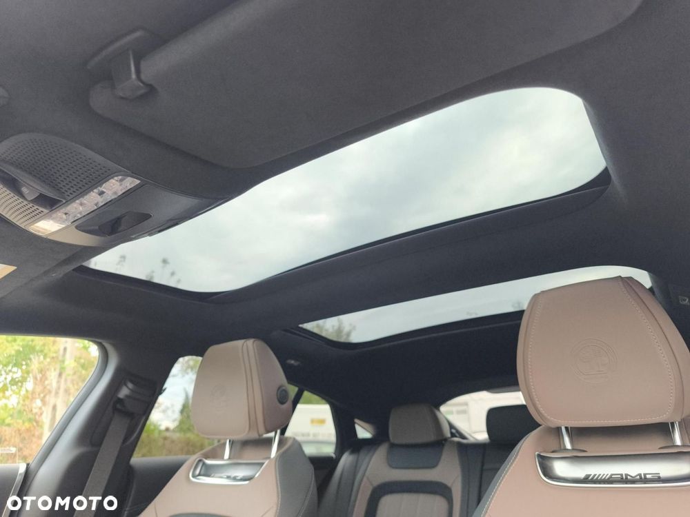 Mercedes-Benz AMG GT - 11