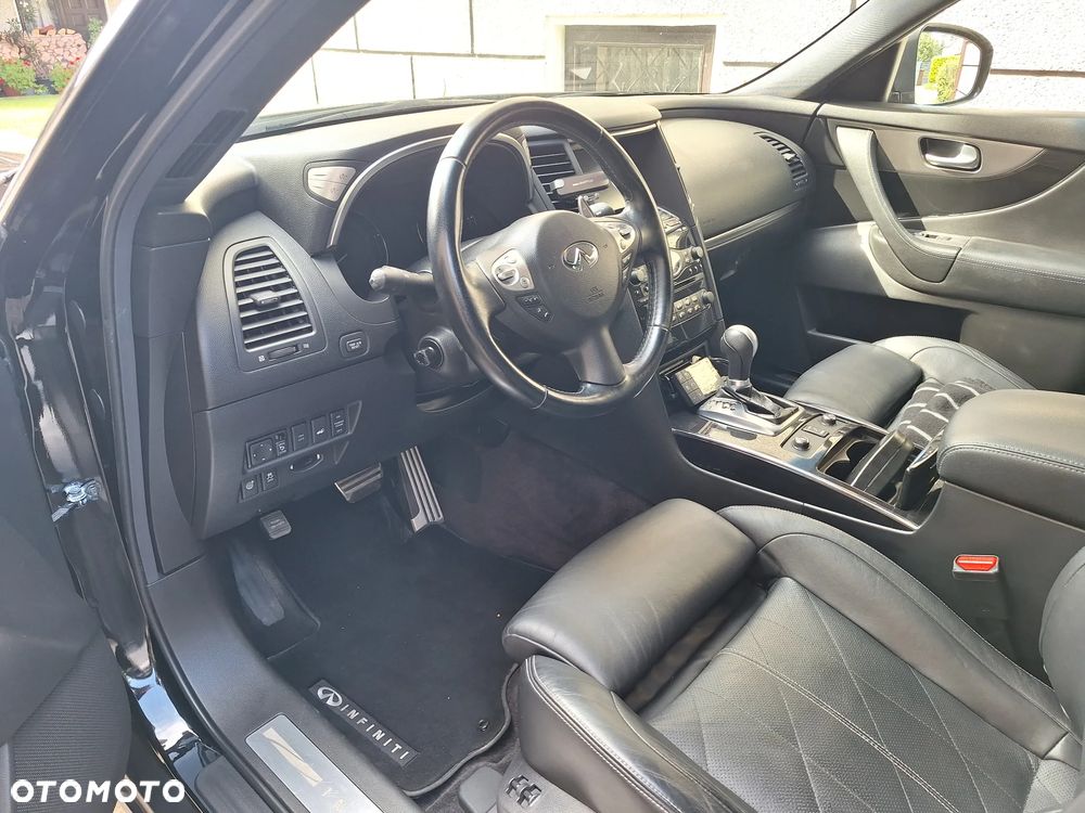Infiniti FX FX30d S - 30
