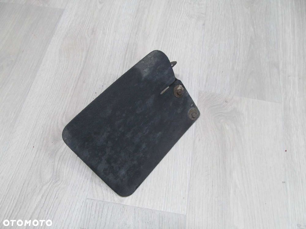 PIAGGIO PORTER HIJET PFAU 1.3 06- CHLAPACZ TYL PRAWY - 2