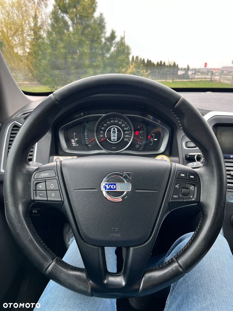 Volvo XC 60 D3 Momentum - 13
