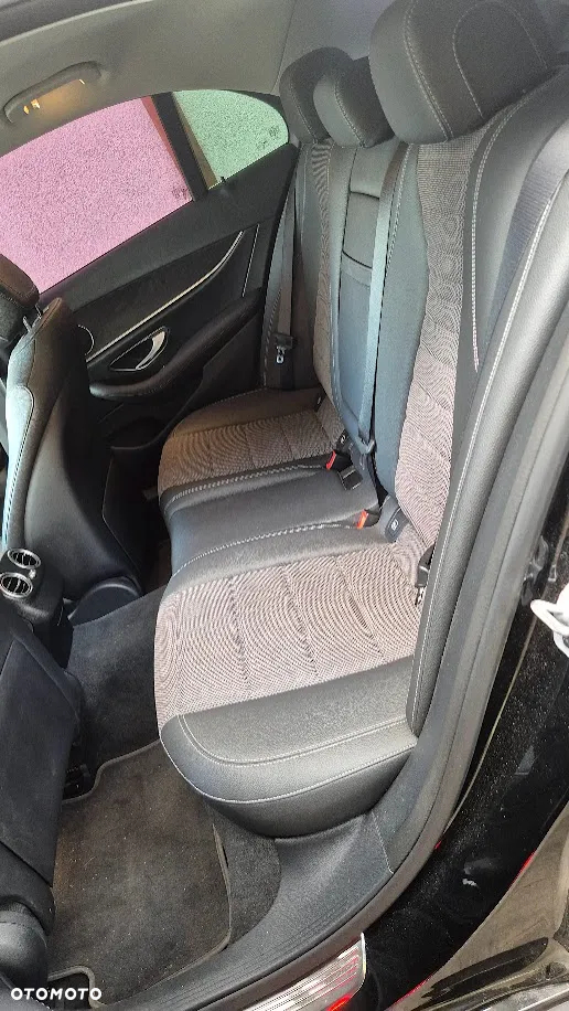 Mercedes-Benz Klasa E 200 d Business Edition - 26