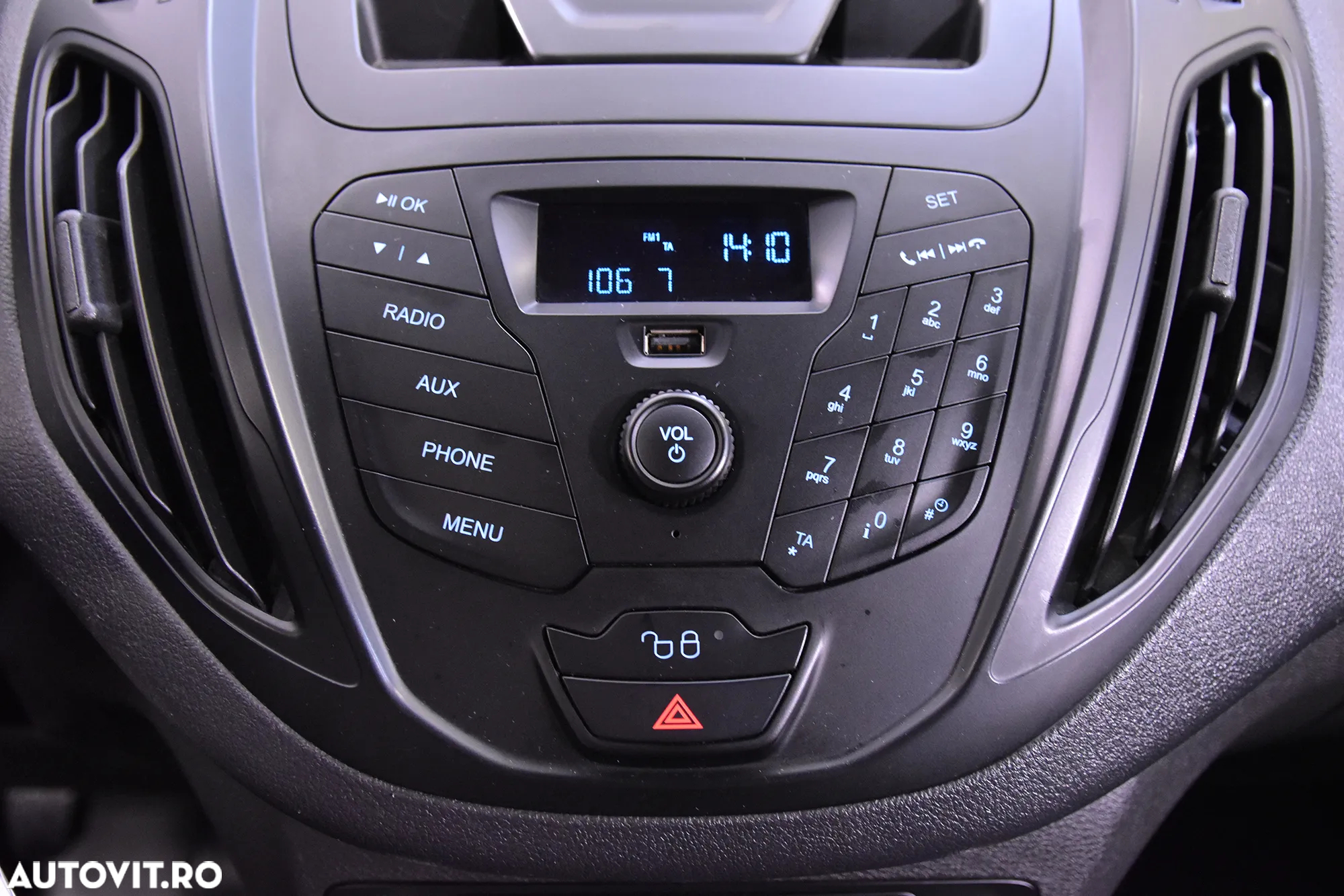 Ford Transit Custom Courier - 16