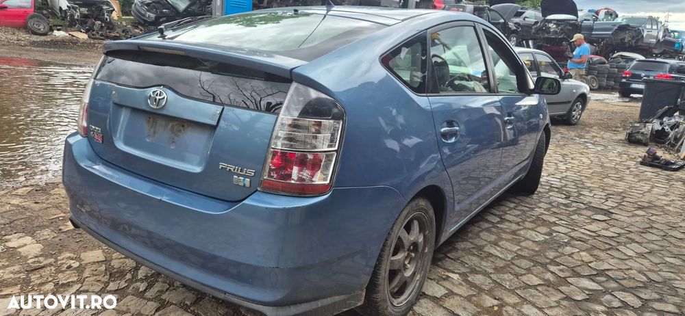 Haion cu geam luneta spate portbagaj Toyota Prius 2004 - 3