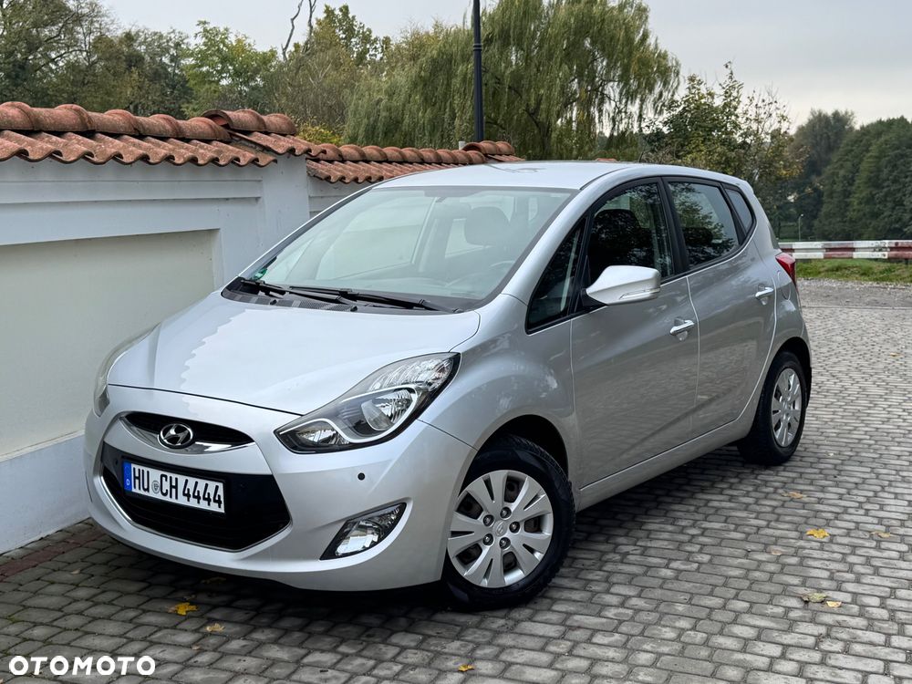 Hyundai ix20 - 11