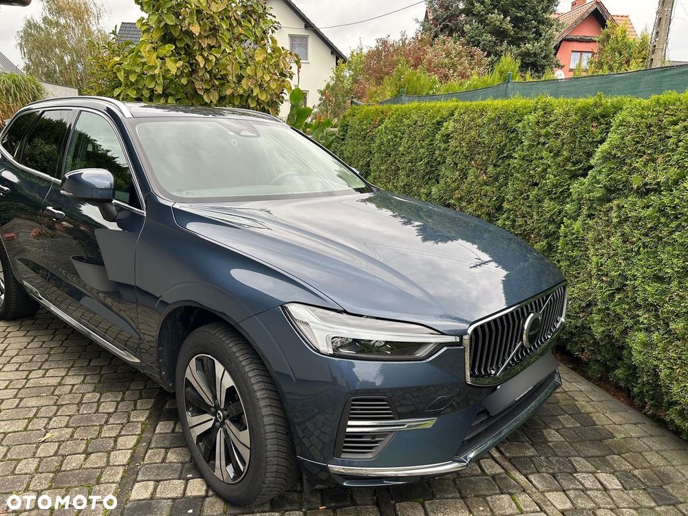 Volvo XC 60 T6 Plug-In Hybrid AWD Core - 1
