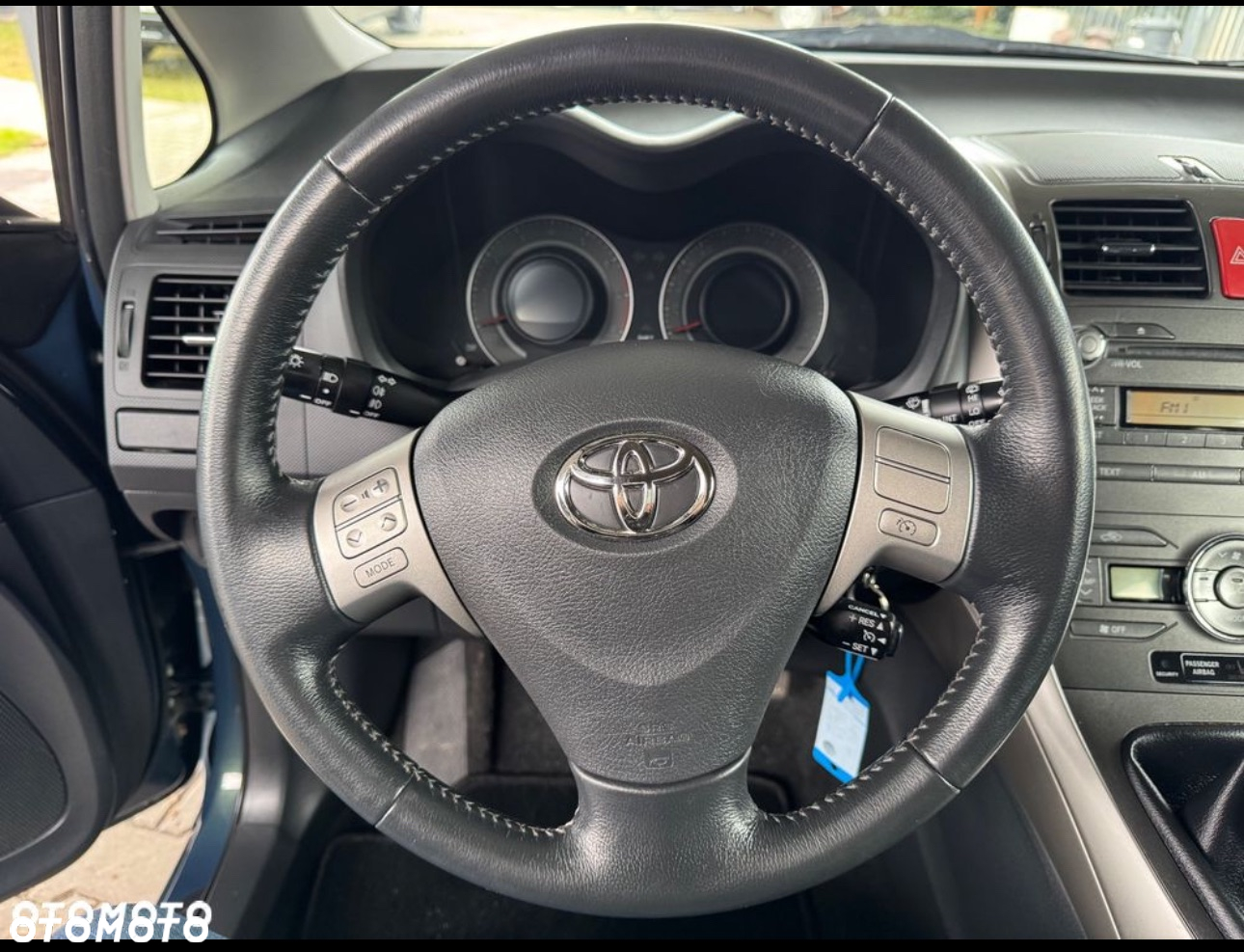 Toyota Auris 1.6 VVT-i Premium - 10