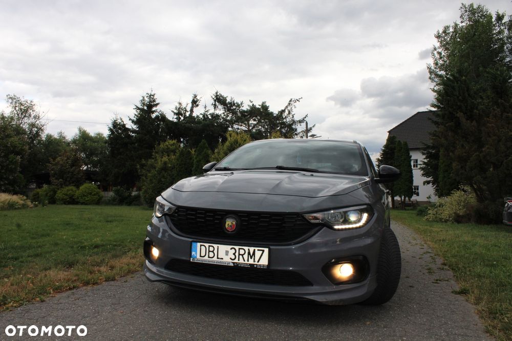 Fiat Tipo 1.4 T-Jet Sport - 19
