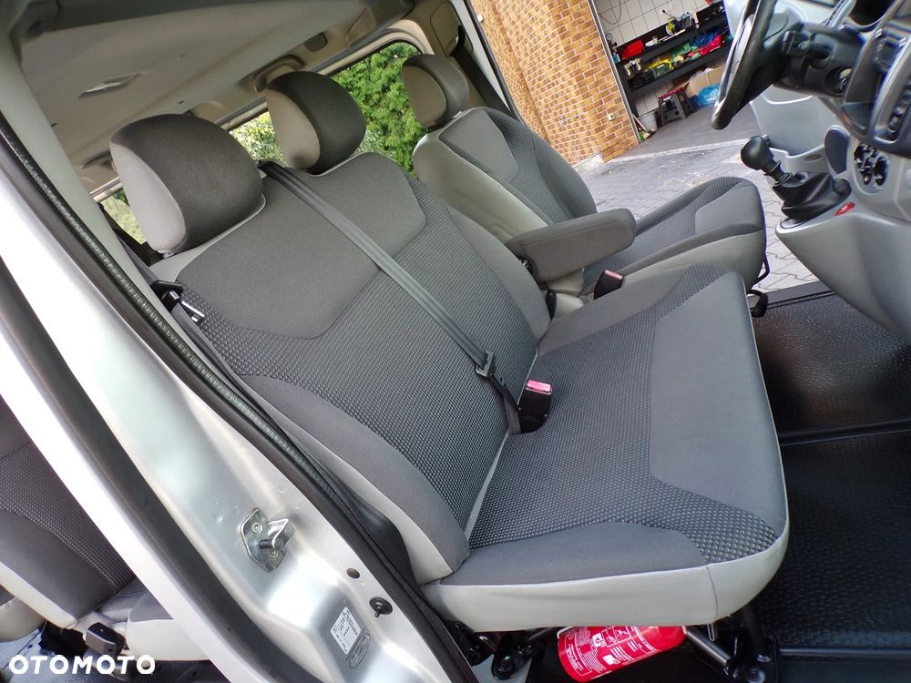 Opel Vivaro L2H1 2.9t - 22