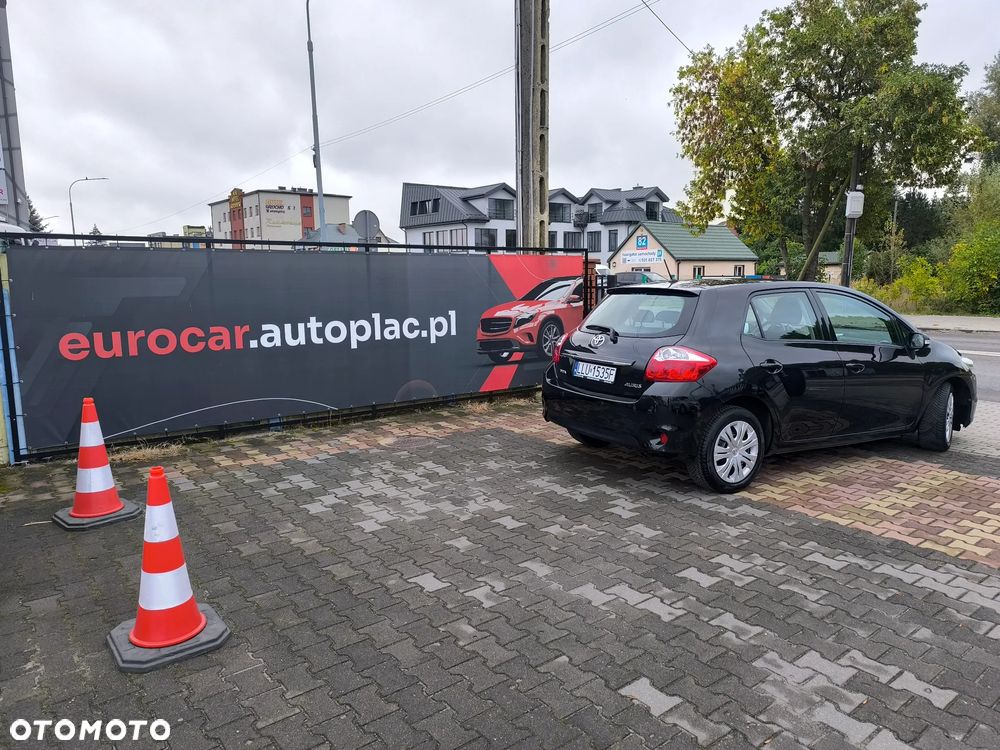 Toyota Auris 1.6 Sprint - 3