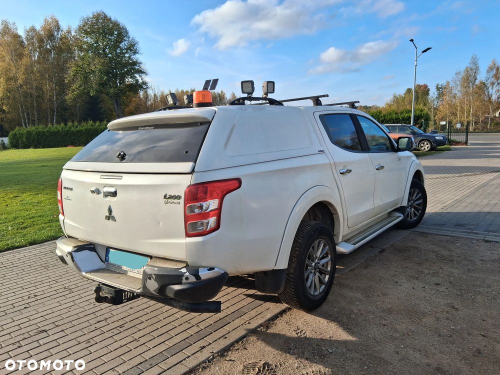 Mitsubishi L200 2016 photo 4
