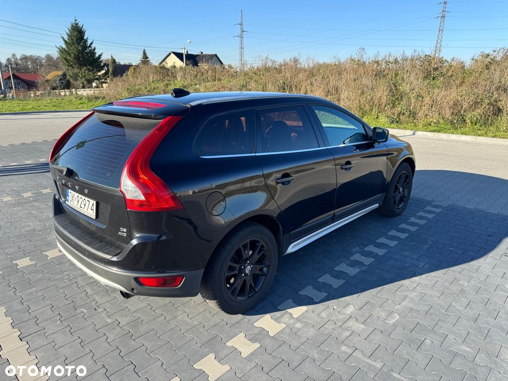 Volvo XC 60 D5 AWD Summum - 4