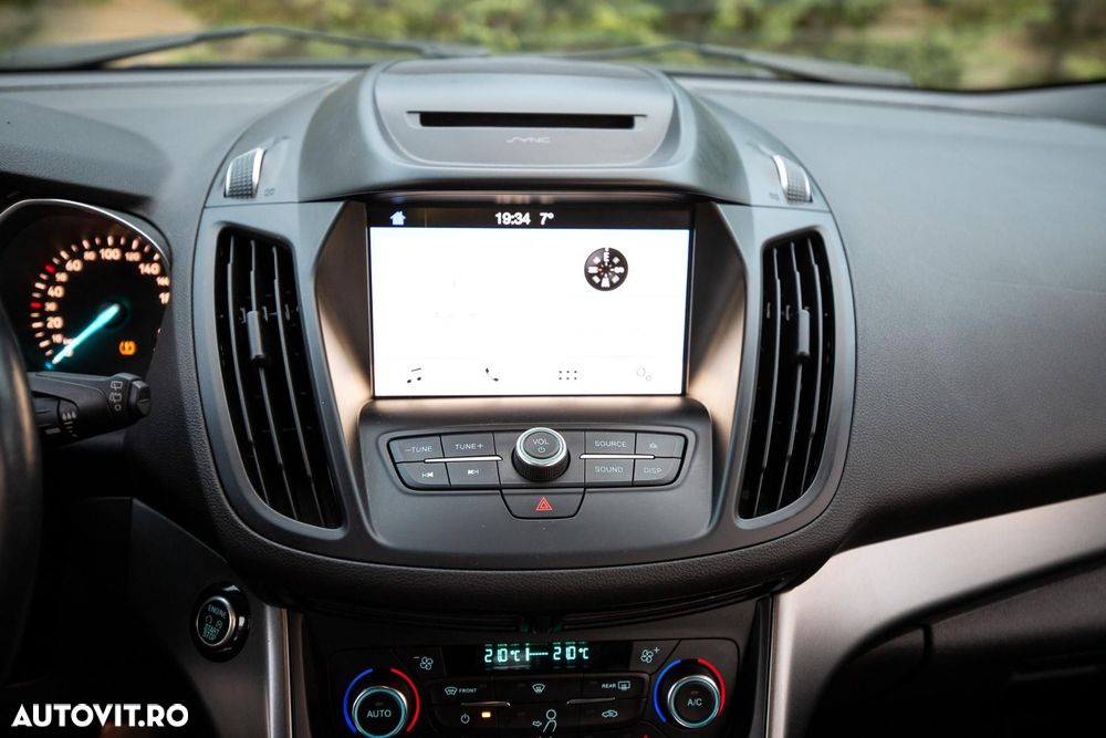 Ford Kuga 2.0 TDCi 4WD Powershift Trend - 24