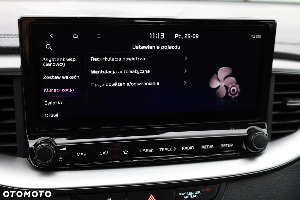 Kia Ceed 1.5 T-GDI M - 20