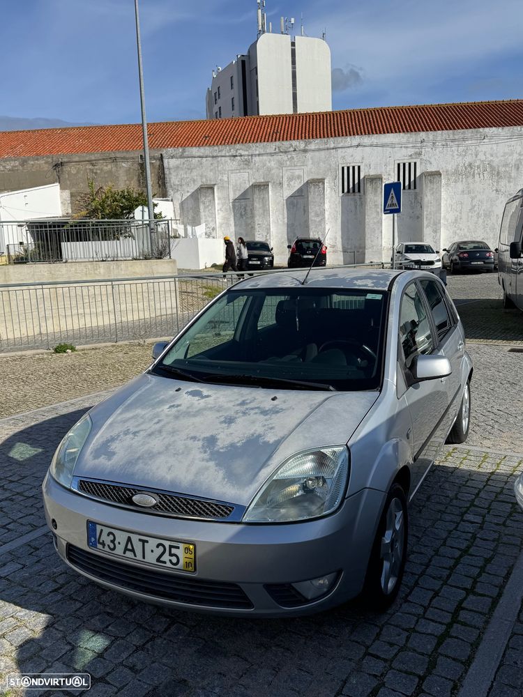 Ford Fiesta 1.25 Ambiente - 8