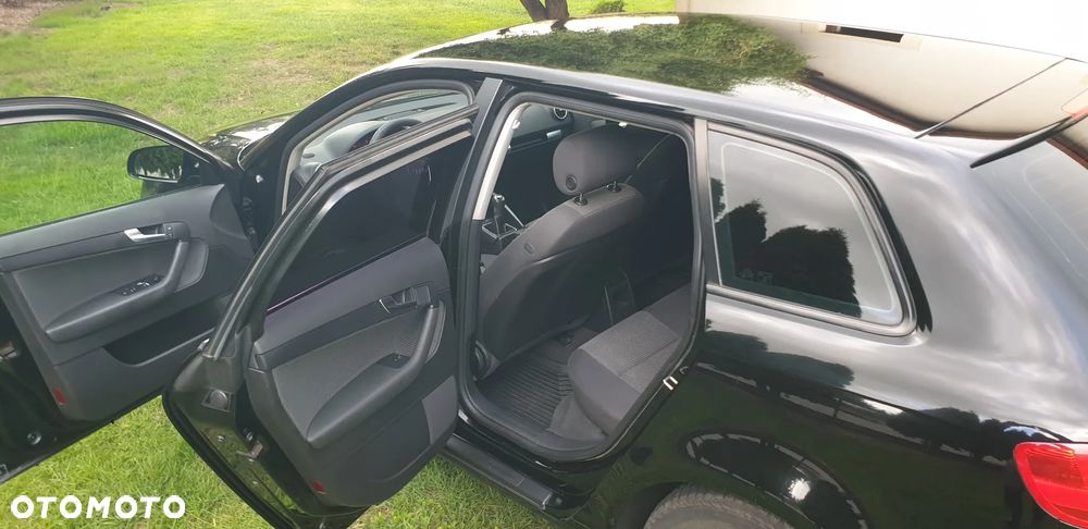Audi A3 Sportback 1.9 TDI DPF Ambiente - 6