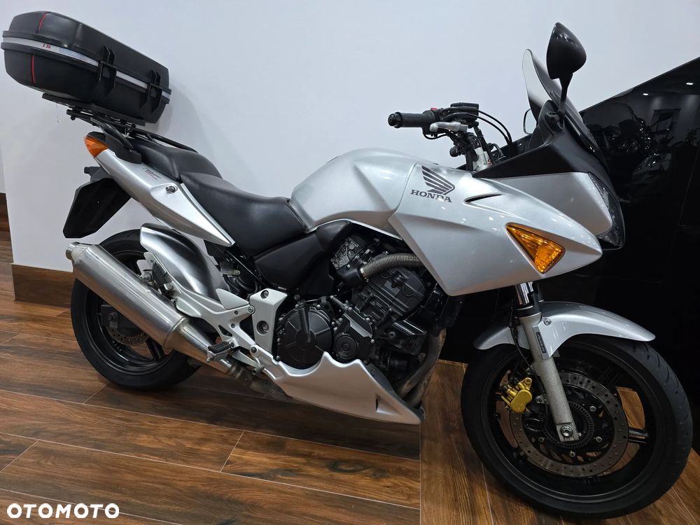 Honda CBF - 8