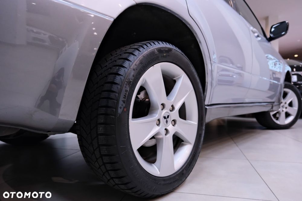 Mitsubishi Outlander 2.0 Comfort - 11