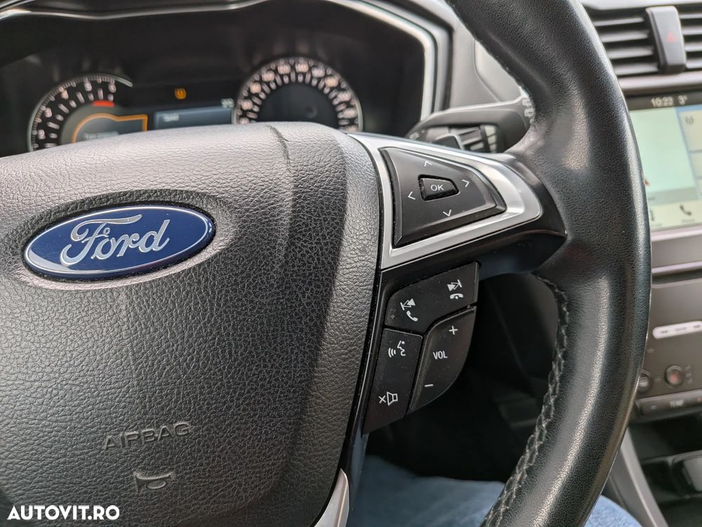 Ford Mondeo 2.0 TDCI Powershift AWD Titanium - 13