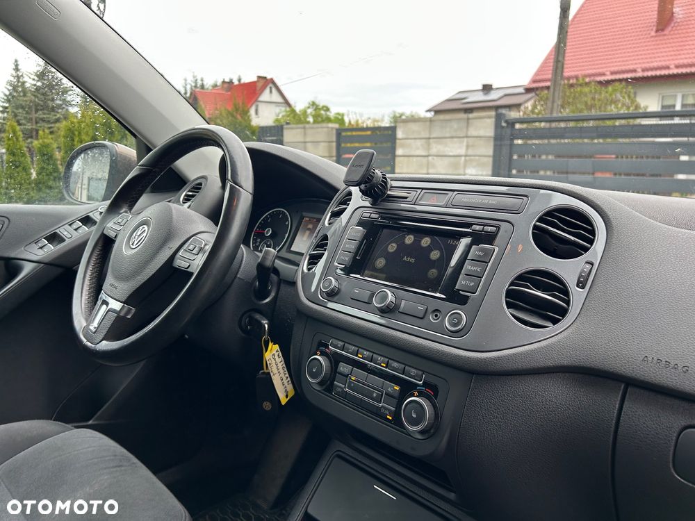 Volkswagen Tiguan 2.0 TDI DPF 4Motion BlueMotion Technology DSG Sport & Style - 17
