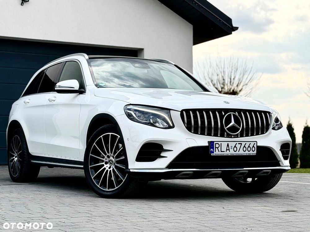 Mercedes-Benz GLC 250 4Matic 9G-TRONIC AMG Line - 22
