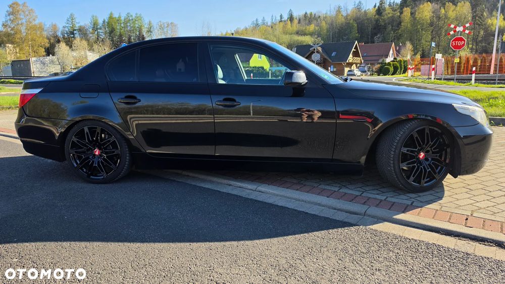 BMW Seria 5 - 11