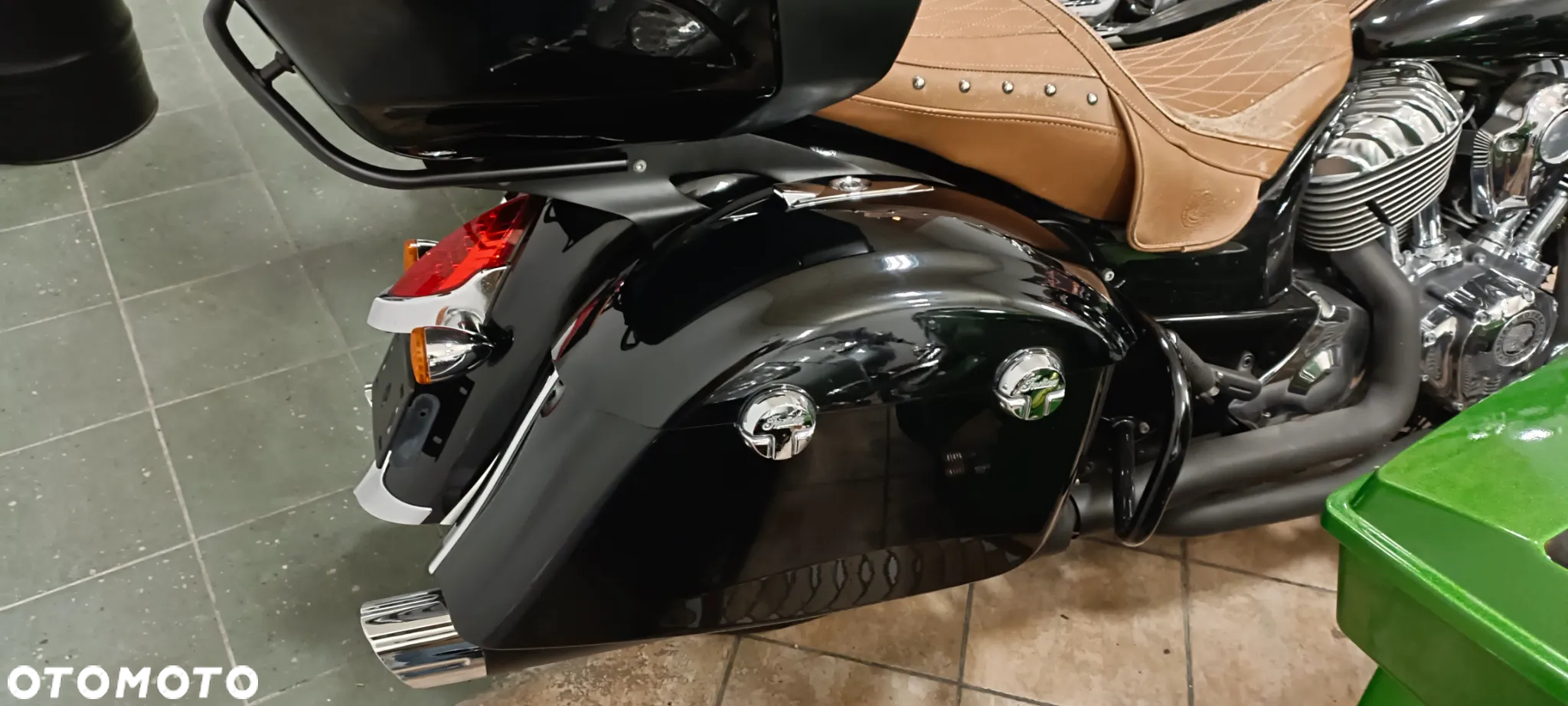 Indian Roadmaster - 8