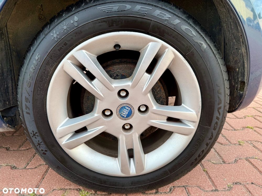 Fiat Grande Punto 1.4 8V Dualogic Dynamic - 30