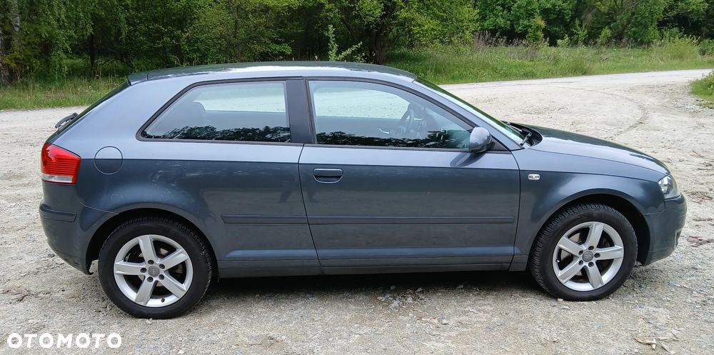 Audi A3 3-drzwiowe 2.0 TDI Attraction - 7