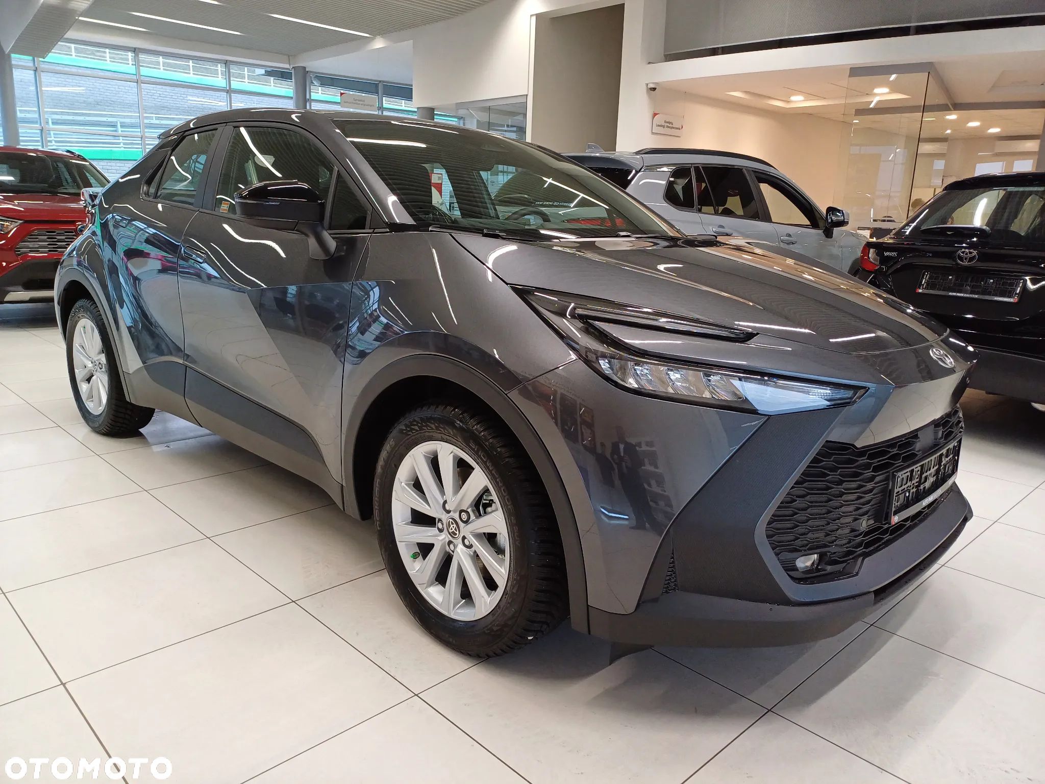 Toyota C-HR 1.8 Hybrid Comfort - 1