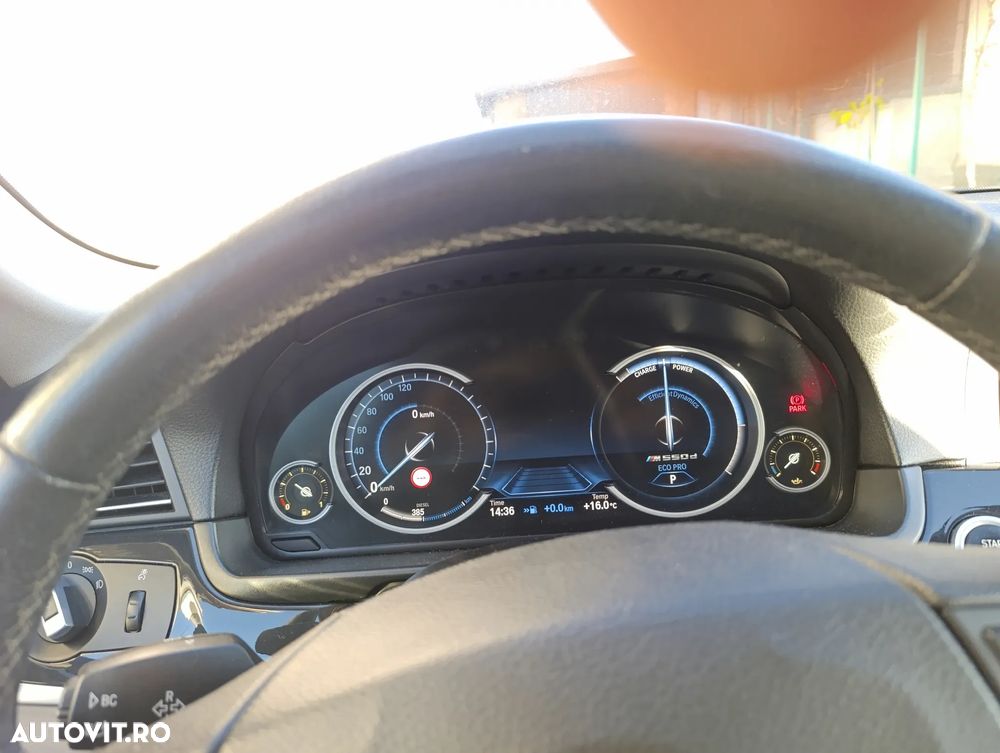 BMW Seria 5 520d Touring Aut. Luxury Line - 13