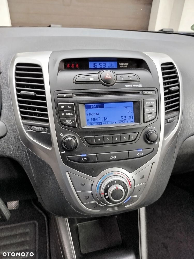 Hyundai ix20 1.4 blue Trend - 19