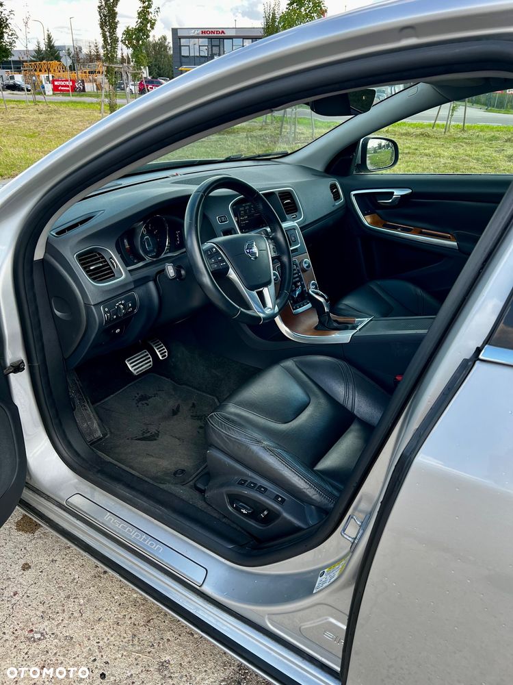 Volvo S60 T5 Geartronic Momentum - 12
