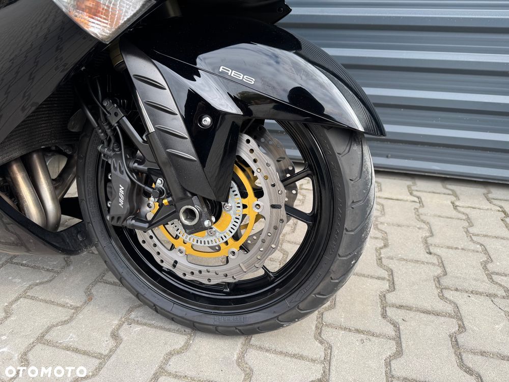 Kawasaki ZZR - 17