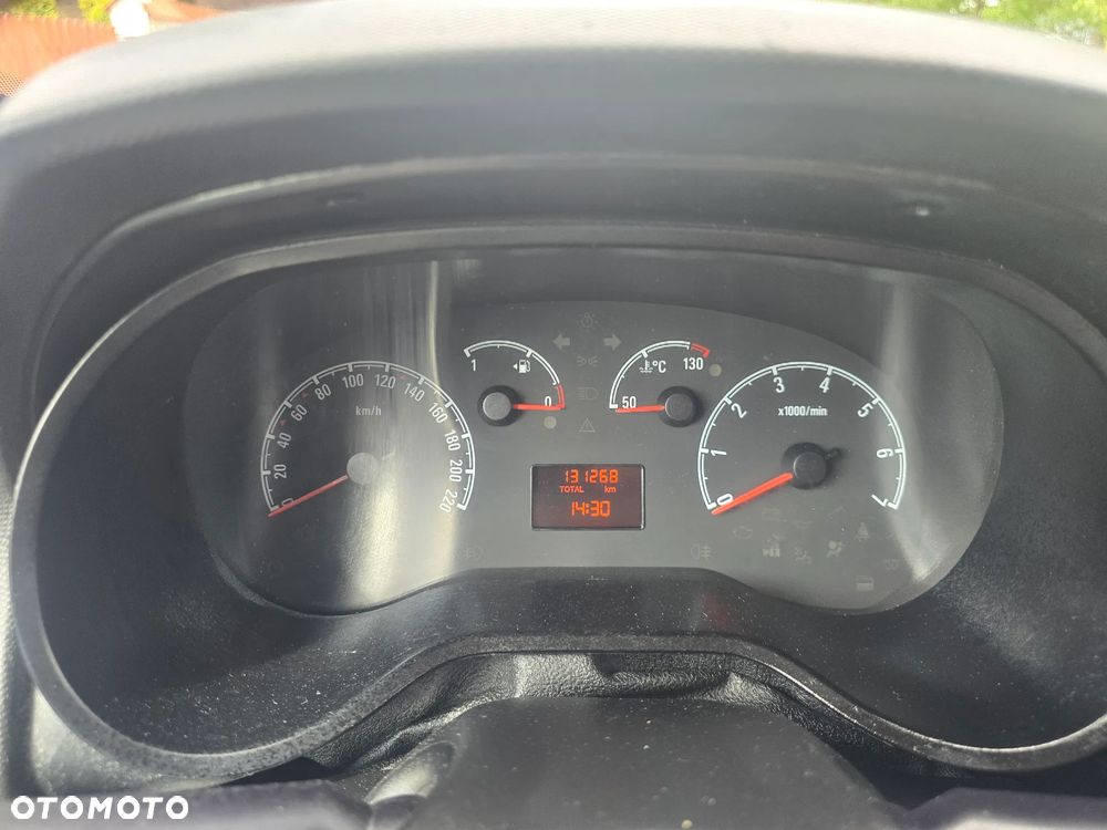 Opel Combo - 26