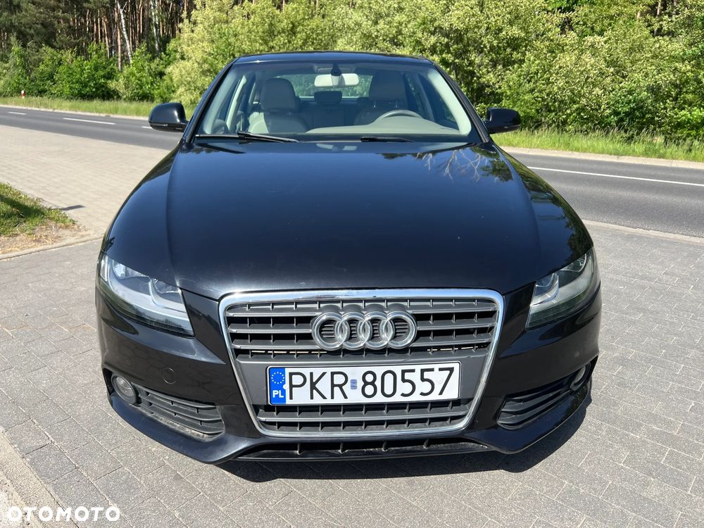 Audi A4 Limousine - 2