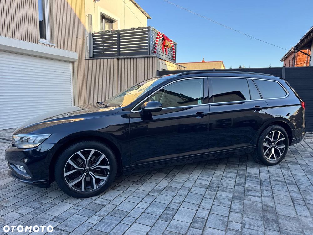 Volkswagen Passat 2.0 TDI EVO Business DSG - 1