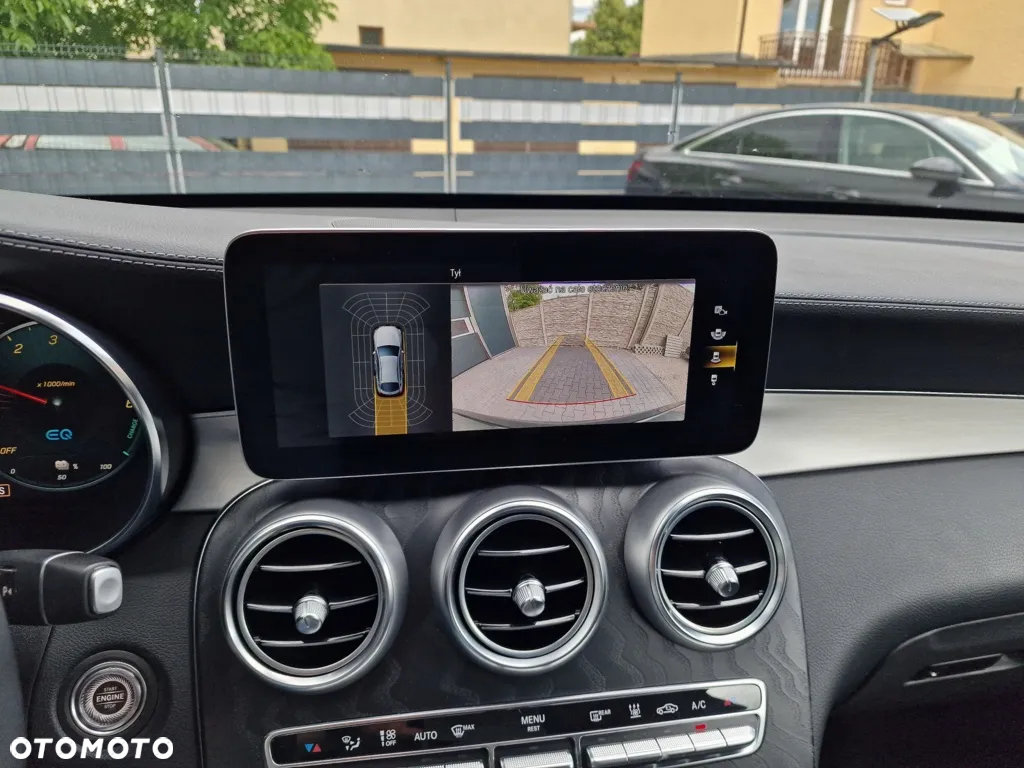 Mercedes-Benz GLC GLC-Coupe 300 de 4Matic 9G-TRONIC AMG Line - 9