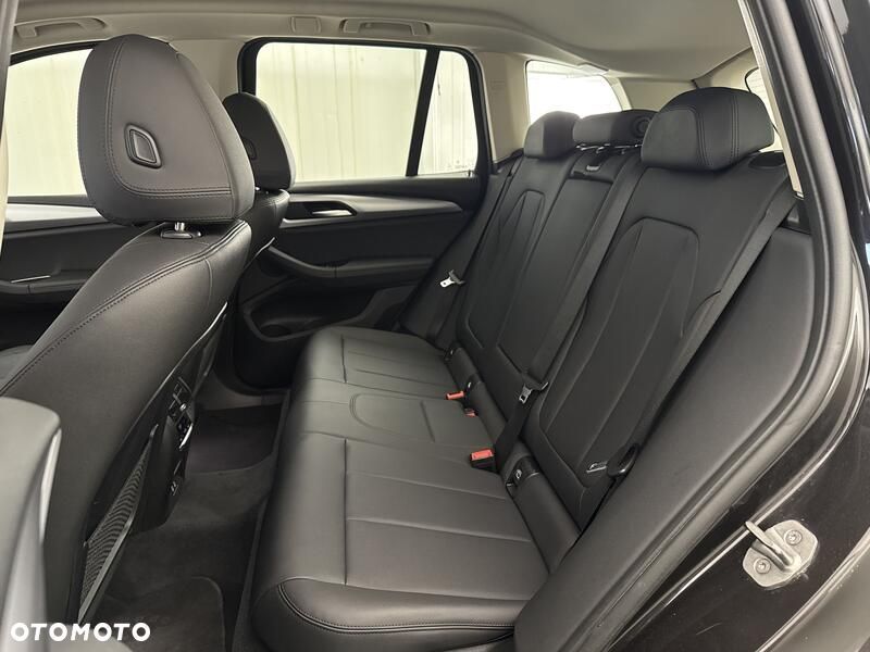 BMW X3 xDrive20i GPF - 21